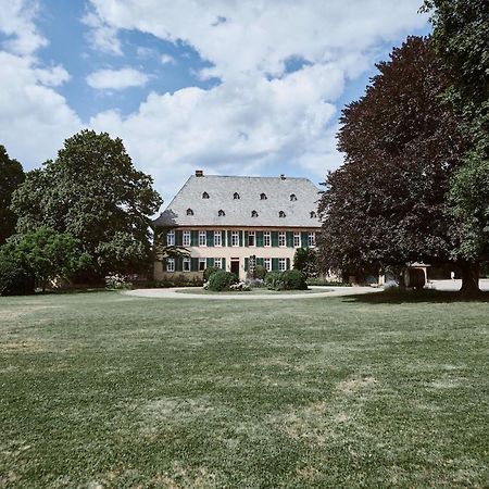 Gutshotel Baron Knyphausen Eltville am Rhein Exteriör bild
