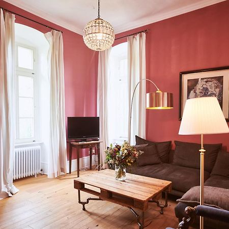 Gutshotel Baron Knyphausen Eltville am Rhein Exteriör bild